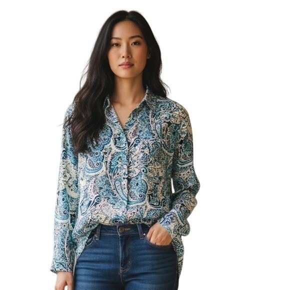 Bit & Bridle Tops - BIT & BRIDLE Womens Top Sz L Long Sleeve Button Down Shirt Blue Paisley Print